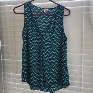 Zig Zag Patterned Sleeveless Dress Shirt